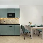 Lux Floor Art With Pool, Air Conditioning And Parking By Renters Apartment Mielno (Koszalin)
