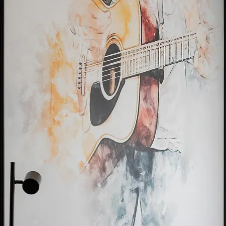 Lux Floor Art With Pool, Air Conditioning And Parking By Renters * Mielno