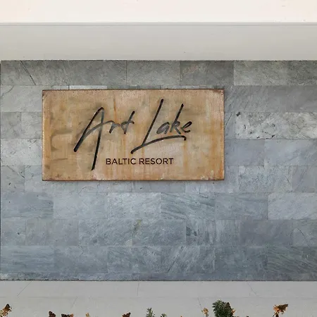 Lux Floor Art With Pool, Air Conditioning And Parking By Renters Lejlighed