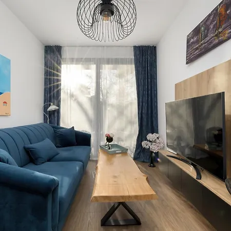 Lejlighed Lux Floor Art With Pool, Air Conditioning And Parking By Renters
