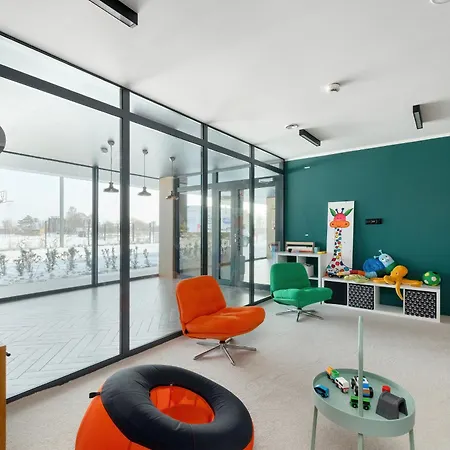 Lux Floor Art With Pool, Air Conditioning And Parking By Renters Apartamento *