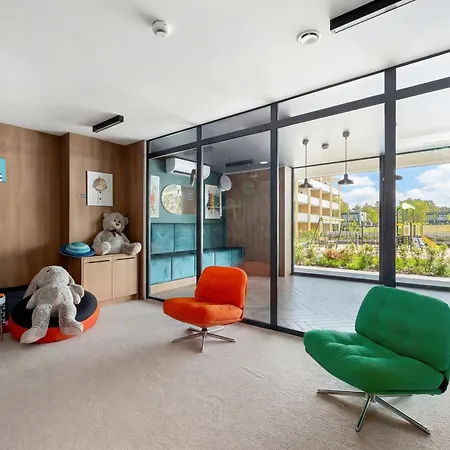 Lux Floor Art With Pool, Air Conditioning And Parking By Renters Lejlighed *