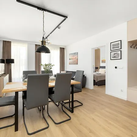 Apartament Lux Floor Art With Pool, Air Conditioning And Parking By Renters *