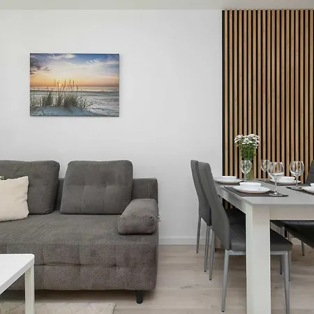 Apartament Lux Floor Art With Pool, Air Conditioning And Parking By Renters