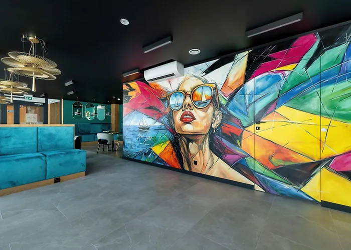 Lux Floor Art With Pool, Air Conditioning And Parking By Renters アパート *